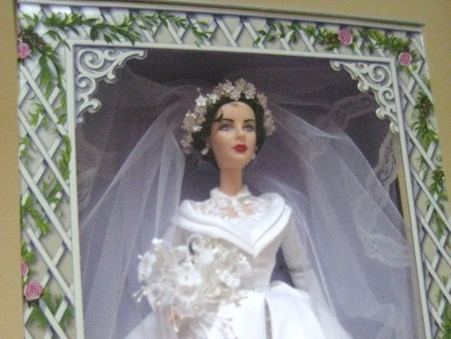 Barbie (2000) Elizabeth Taylor