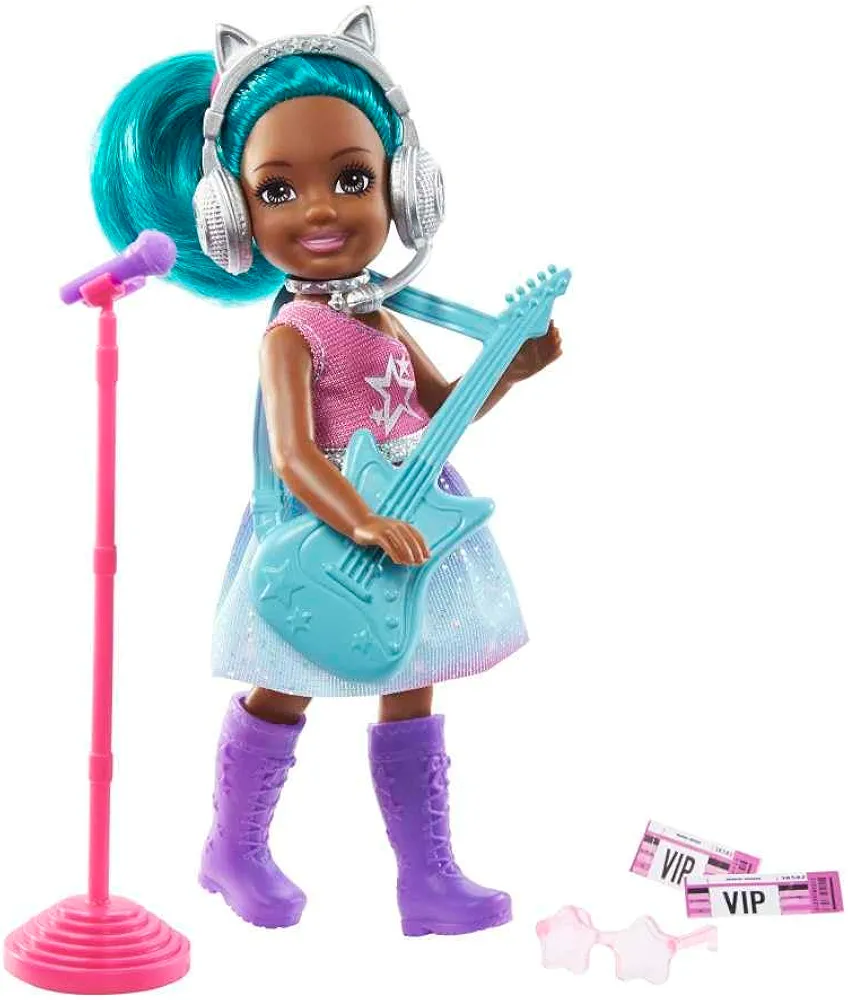 Barbie Chelsea Can Be Playset with Brunette Chelsea Rockstar Doll (6-in), Guitar, Microphone, Headphones, 2 VIP Tickets, Star-Shaped Glasses, Great Gift for Ages 3 Years Old & Up